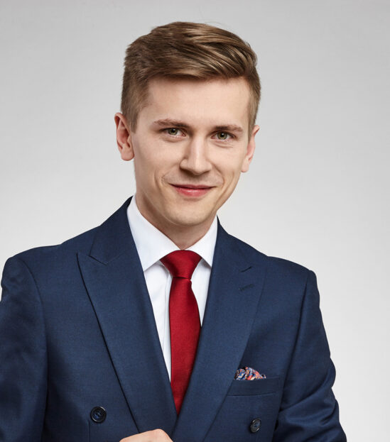 Dr. Jarosław Kola