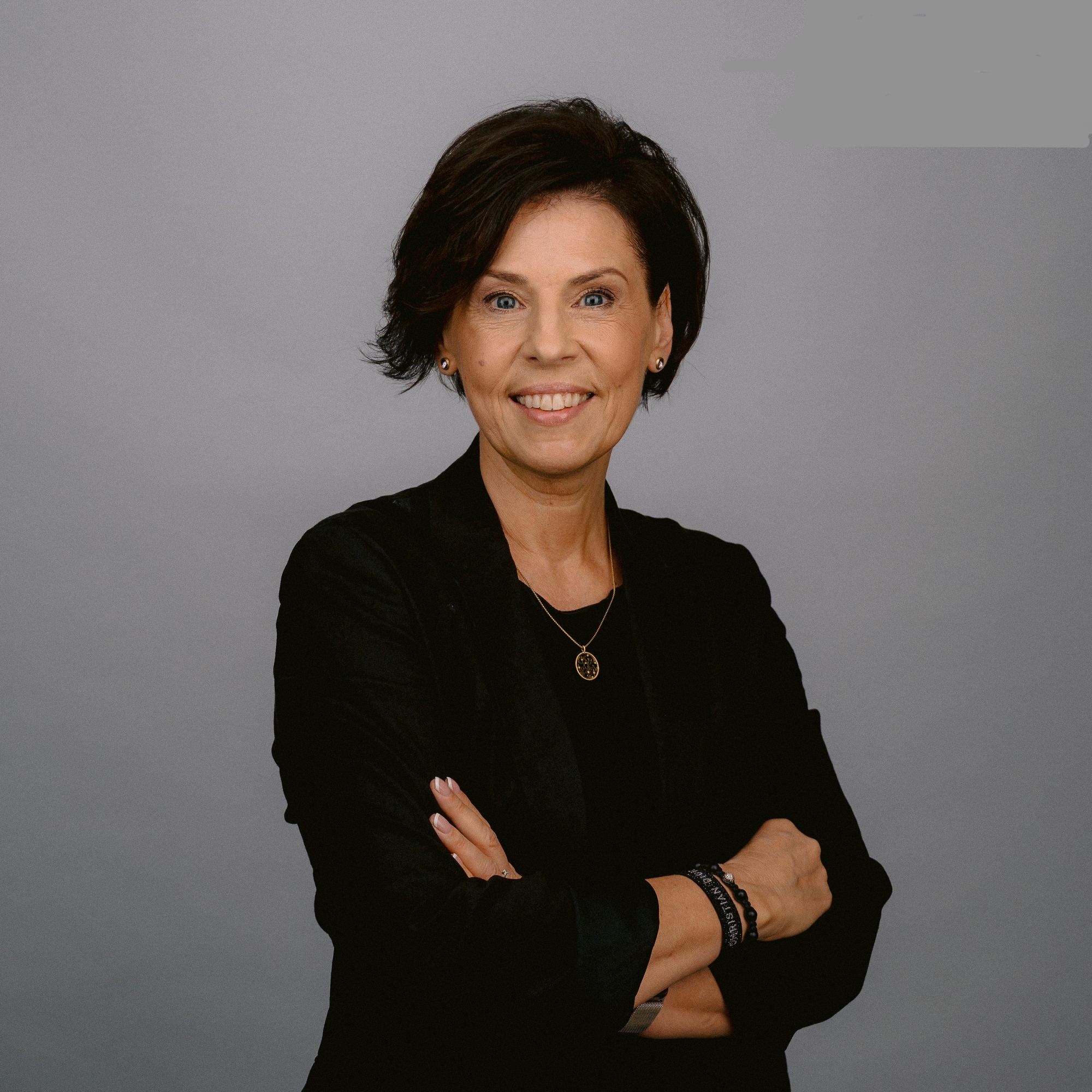 Dr. Mari Ann Simovart