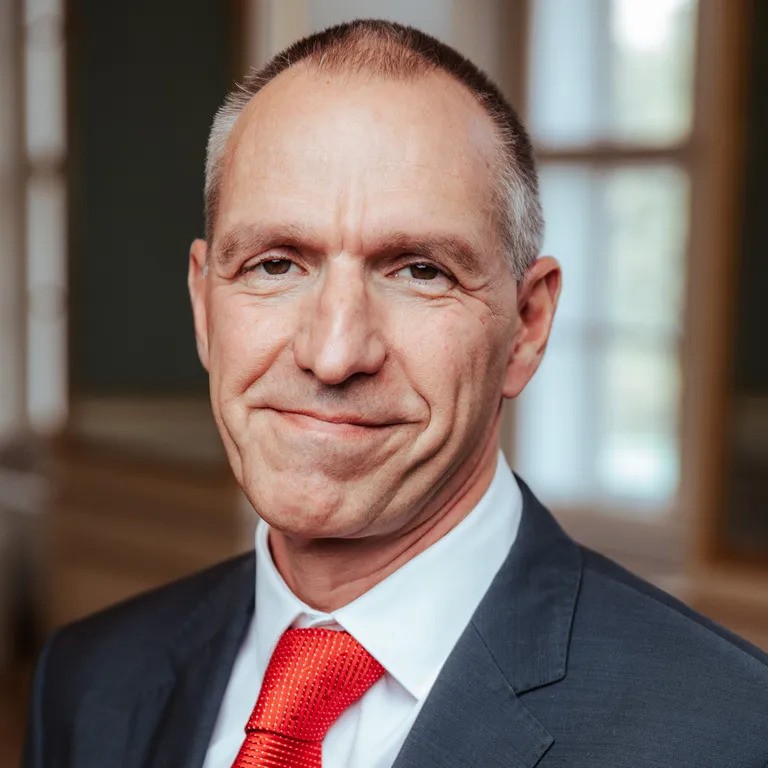 Dr. Michael Fruhmann